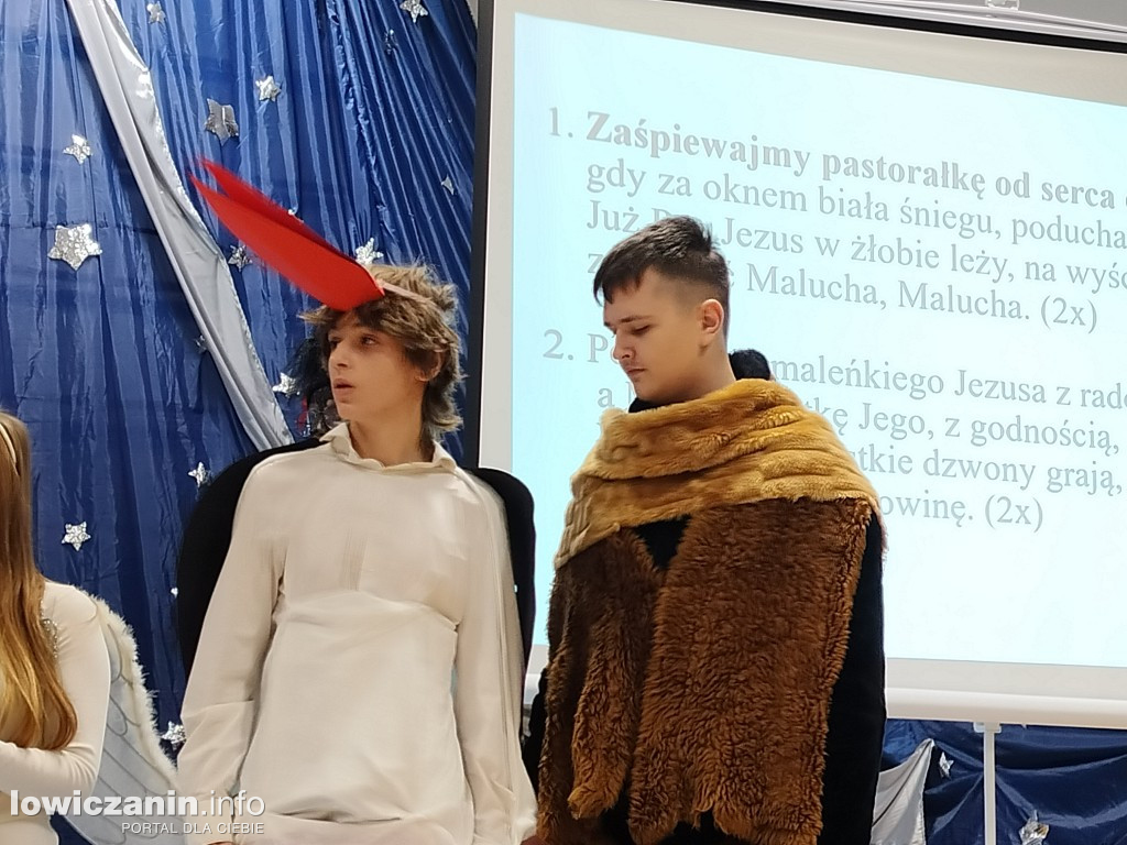 Wspólne kolędowanie w I LO w Łowiczu