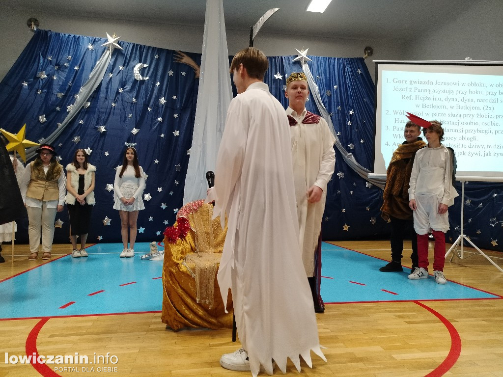 Wspólne kolędowanie w I LO w Łowiczu