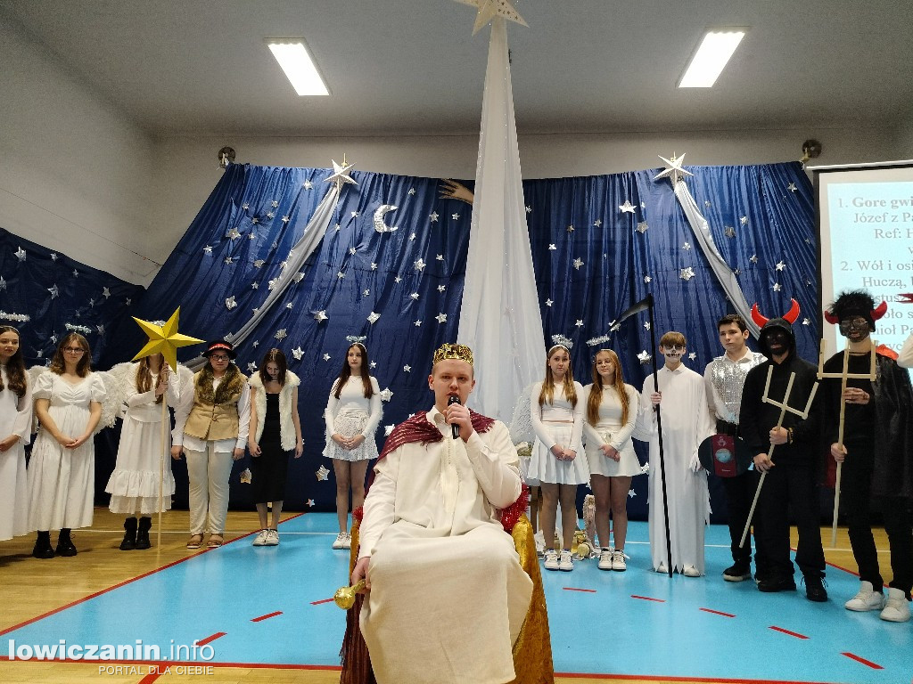 Wspólne kolędowanie w I LO w Łowiczu