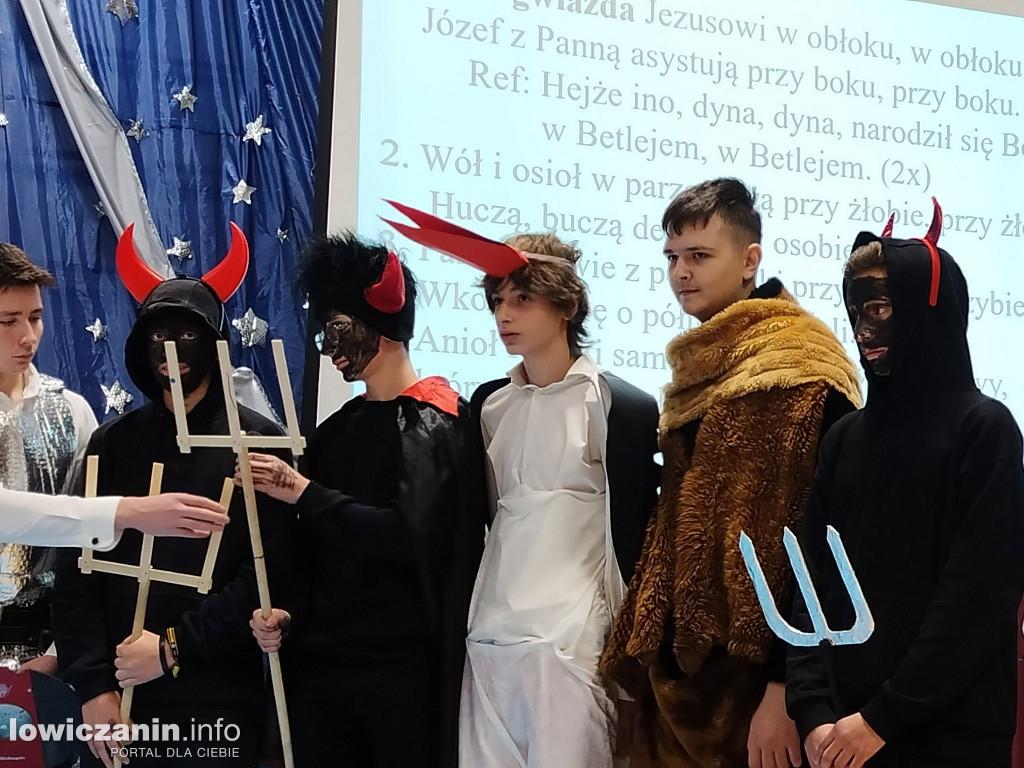 Wspólne kolędowanie w I LO w Łowiczu