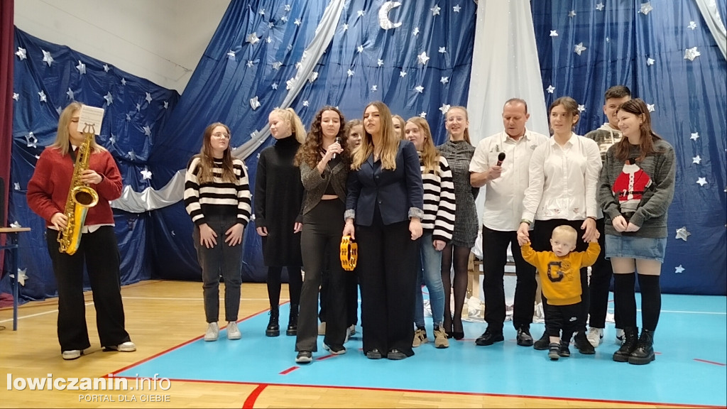Wspólne kolędowanie w I LO w Łowiczu