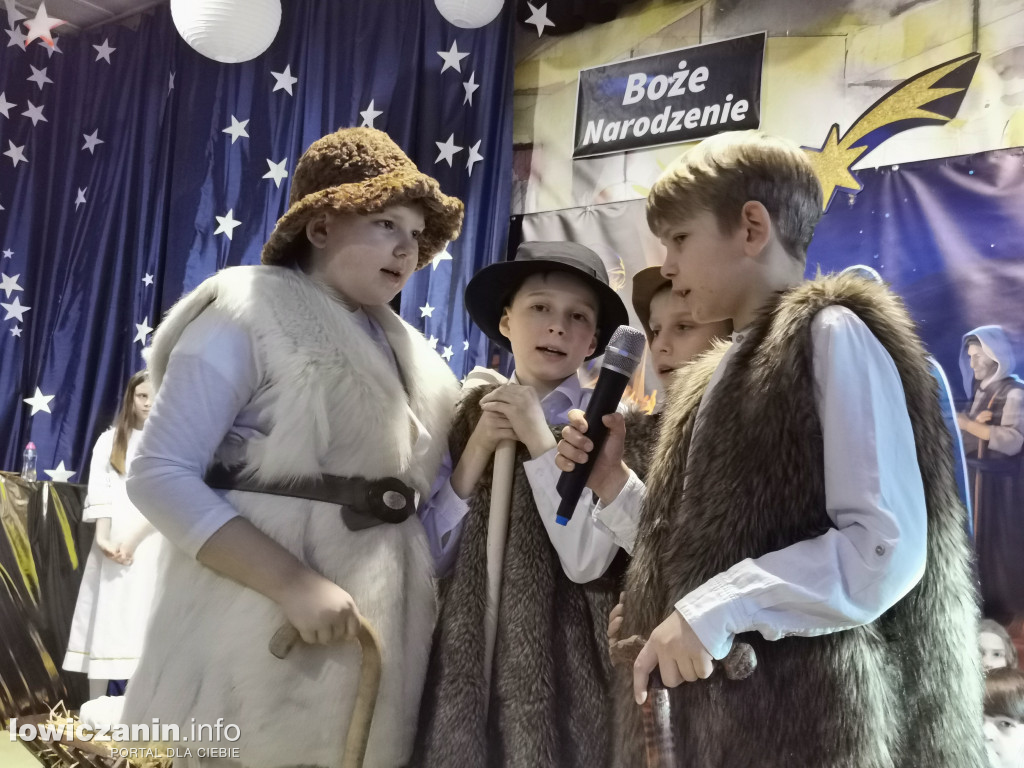 Piękne Jasełka w łowickiej Dwójce