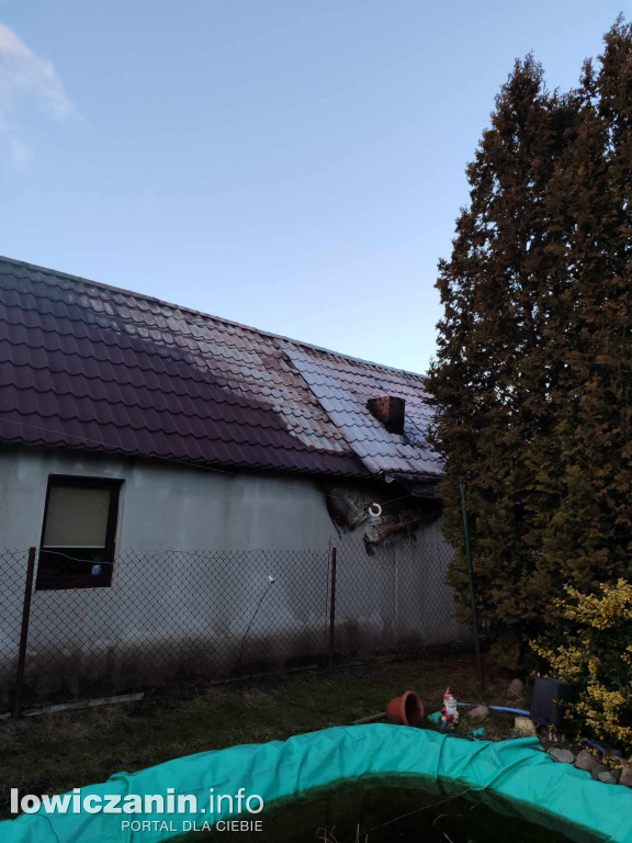 Młodzi małżonkowie stracili dom w pożarze