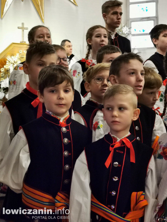 Koderki zaśpiewały w kościele na Korabce