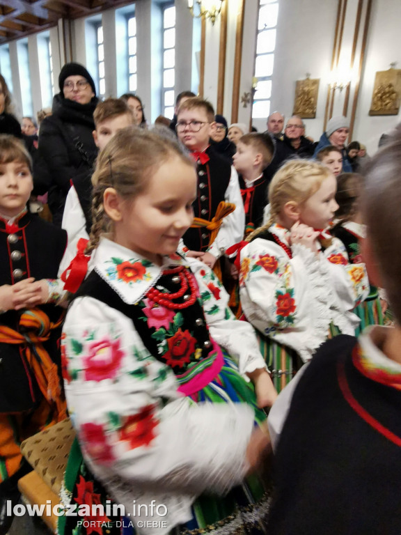 Koderki zaśpiewały w kościele na Korabce