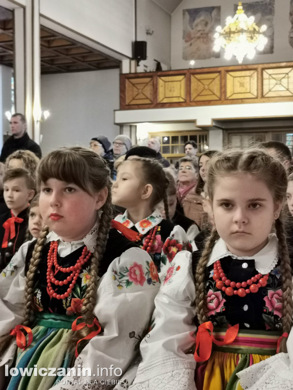 Koderki zaśpiewały w kościele na Korabce