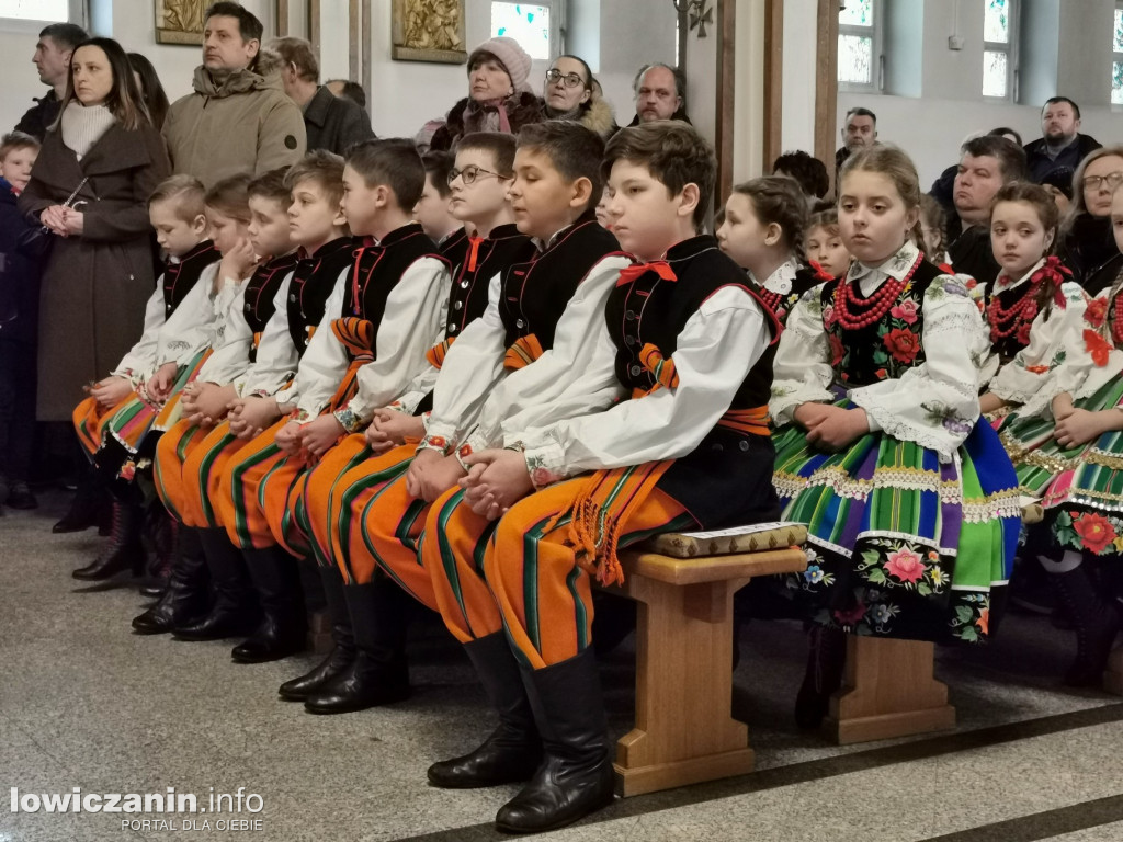 Koderki zaśpiewały w kościele na Korabce