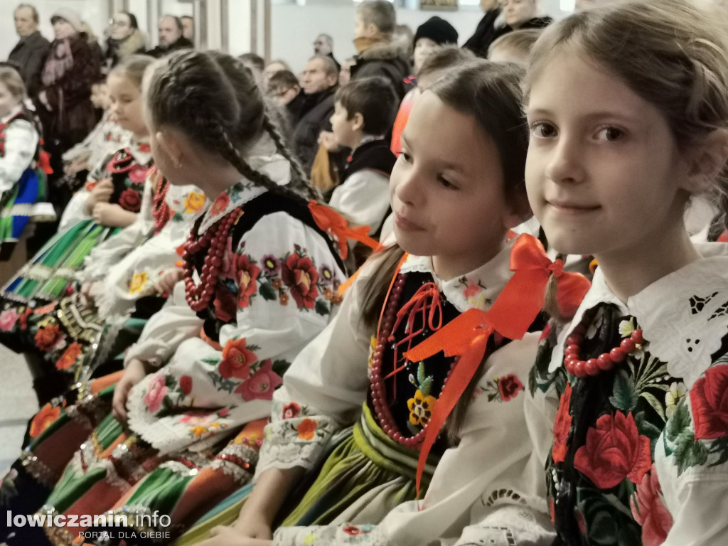 Koderki zaśpiewały w kościele na Korabce