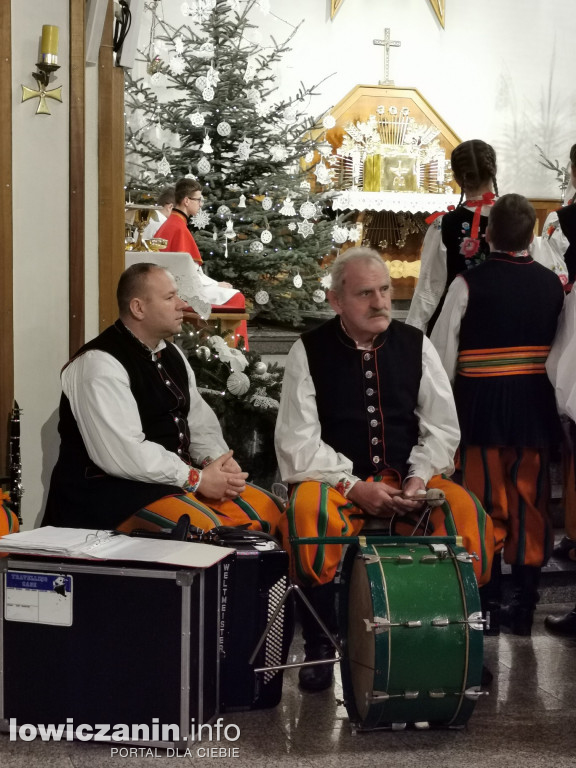 Koderki zaśpiewały w kościele na Korabce