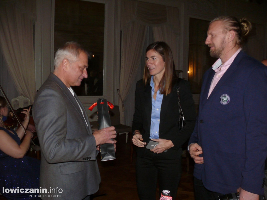 Gala Łowiczanin Roku 2023. Tytuł otrzymał Wojciech Pietrzak