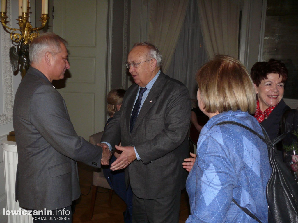 Gala Łowiczanin Roku 2023. Tytuł otrzymał Wojciech Pietrzak