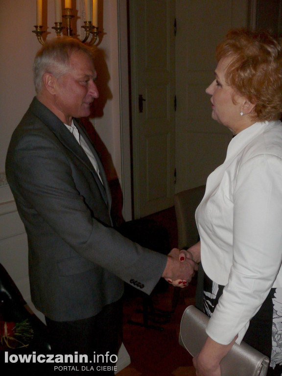Gala Łowiczanin Roku 2023. Tytuł otrzymał Wojciech Pietrzak