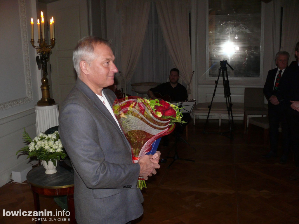 Gala Łowiczanin Roku 2023. Tytuł otrzymał Wojciech Pietrzak