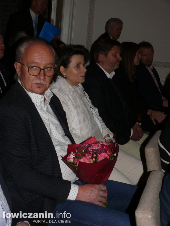 Gala Łowiczanin Roku 2023. Tytuł otrzymał Wojciech Pietrzak