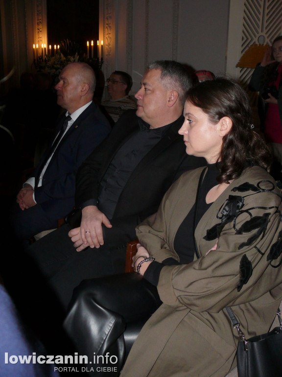 Gala Łowiczanin Roku 2023. Tytuł otrzymał Wojciech Pietrzak