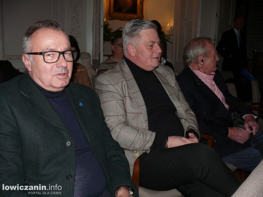 Gala Łowiczanin Roku 2023. Tytuł otrzymał Wojciech Pietrzak
