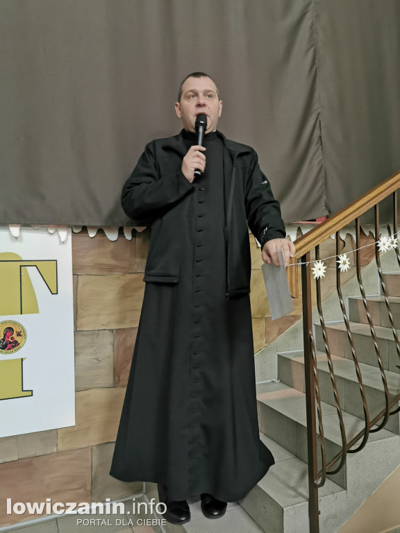 Spektakl ,,Nic nas to nie obchodzi” na Korabce w Łowiczu
