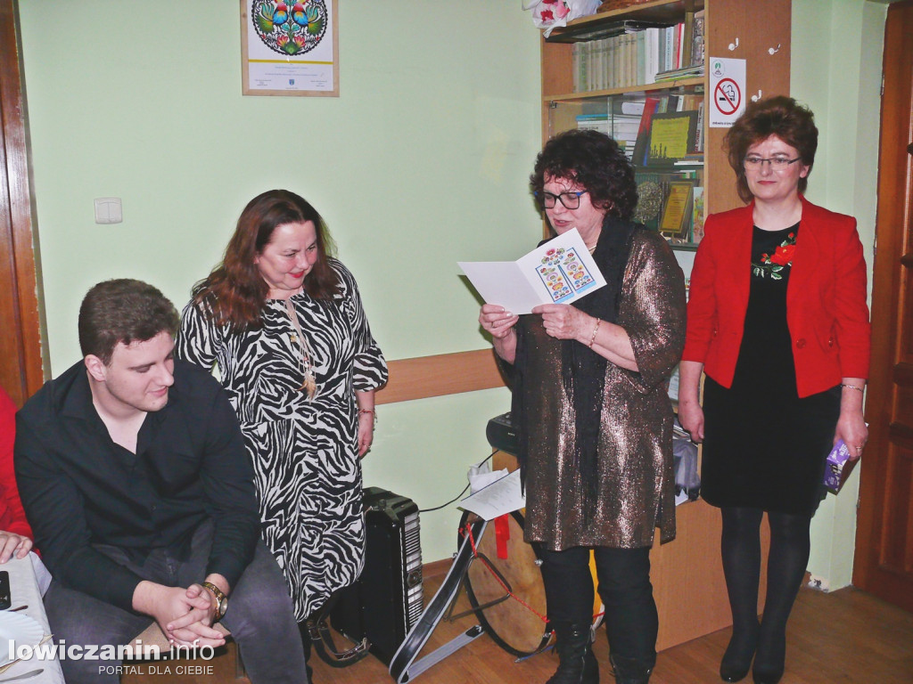 Wręczenie Tyncowych Wróbli przez zespół Ksinzoki