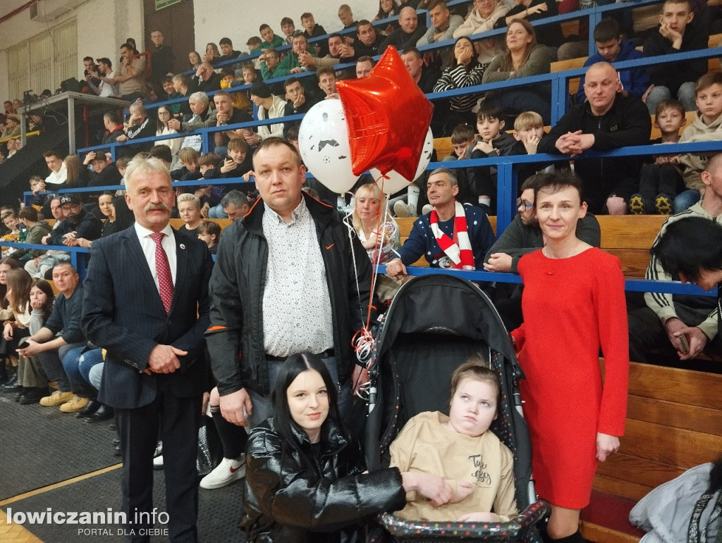 Gwiazdy na Gwiazdkę 2024