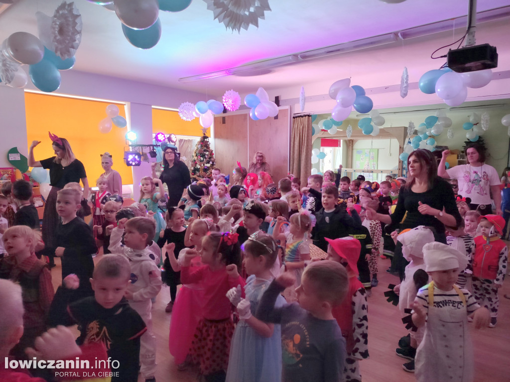 Bal karnawałowy w przedszkolu Jaś i Małgosia w Łowiczu