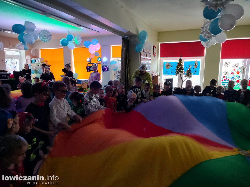 Bal karnawałowy w przedszkolu Jaś i Małgosia w Łowiczu