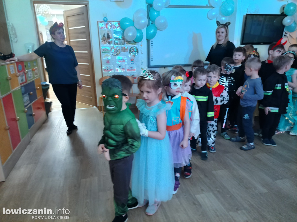Bal karnawałowy w przedszkolu Jaś i Małgosia w Łowiczu