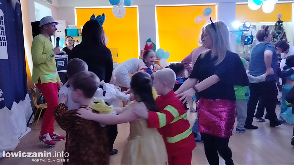 Bal karnawałowy w przedszkolu Jaś i Małgosia w Łowiczu