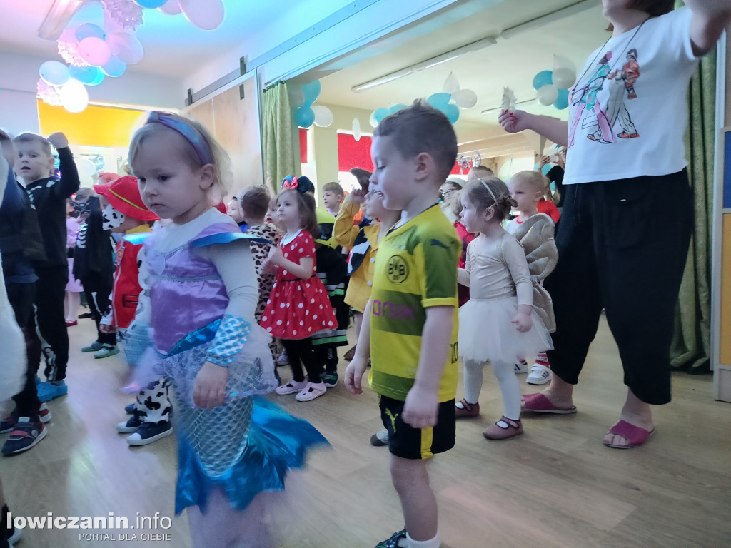 Bal karnawałowy w przedszkolu Jaś i Małgosia w Łowiczu