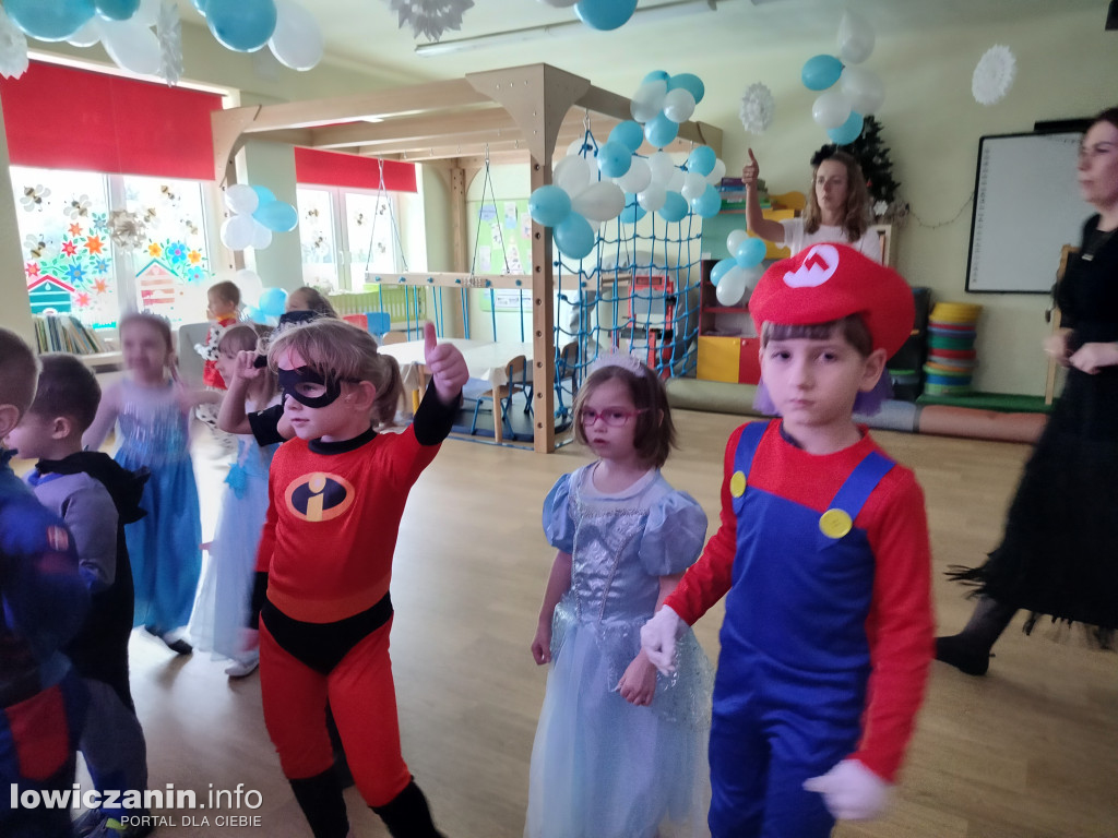 Bal karnawałowy w przedszkolu Jaś i Małgosia w Łowiczu