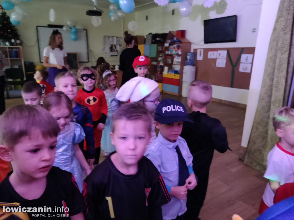 Bal karnawałowy w przedszkolu Jaś i Małgosia w Łowiczu