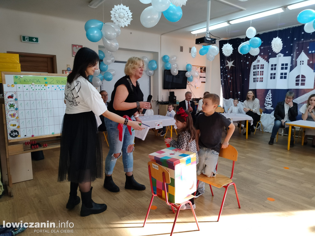 Świętowanie w przedszkolu Jaś i Małgosia w Łowiczu