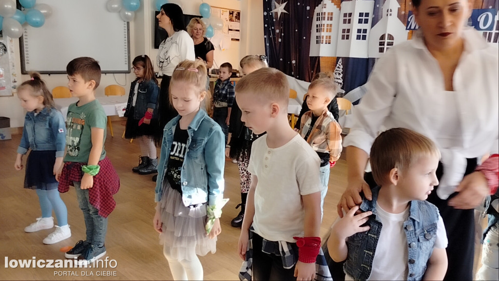 Świętowanie w przedszkolu Jaś i Małgosia w Łowiczu