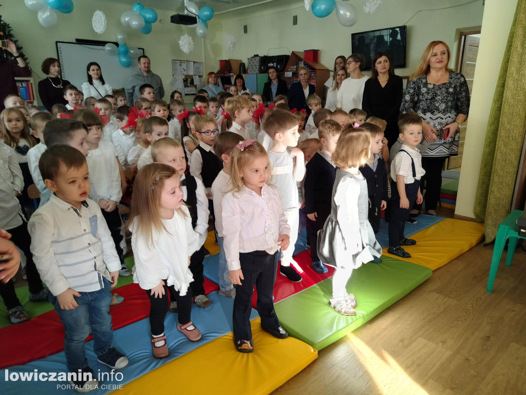 Świętowanie w przedszkolu Jaś i Małgosia w Łowiczu