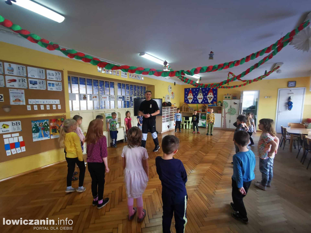  Warsztaty breakdance w Przedszkolu Pszczółka Maja