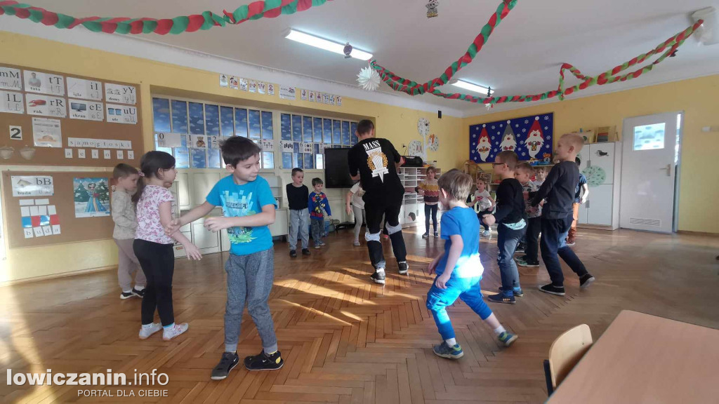  Warsztaty breakdance w Przedszkolu Pszczółka Maja