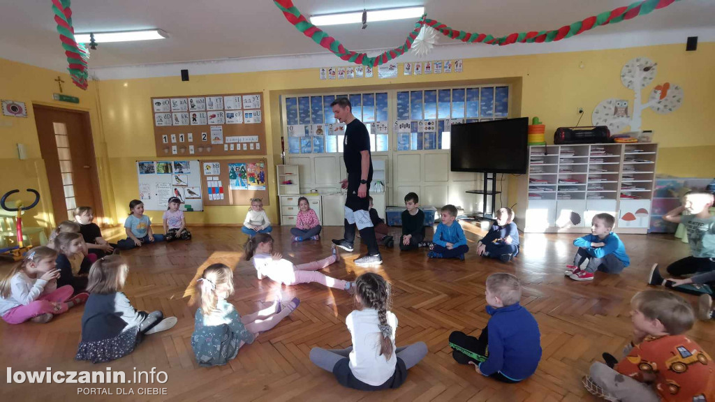  Warsztaty breakdance w Przedszkolu Pszczółka Maja