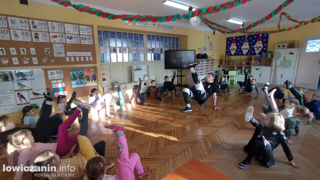  Warsztaty breakdance w Przedszkolu Pszczółka Maja