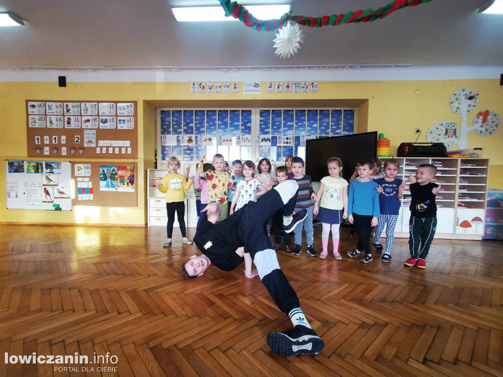  Warsztaty breakdance w Przedszkolu Pszczółka Maja