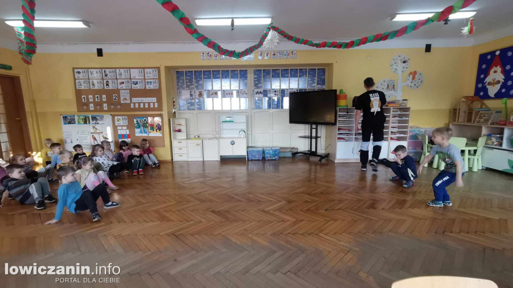  Warsztaty breakdance w Przedszkolu Pszczółka Maja