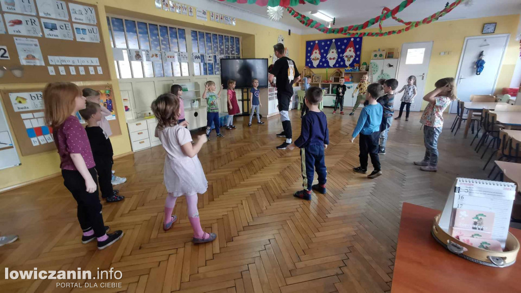  Warsztaty breakdance w Przedszkolu Pszczółka Maja