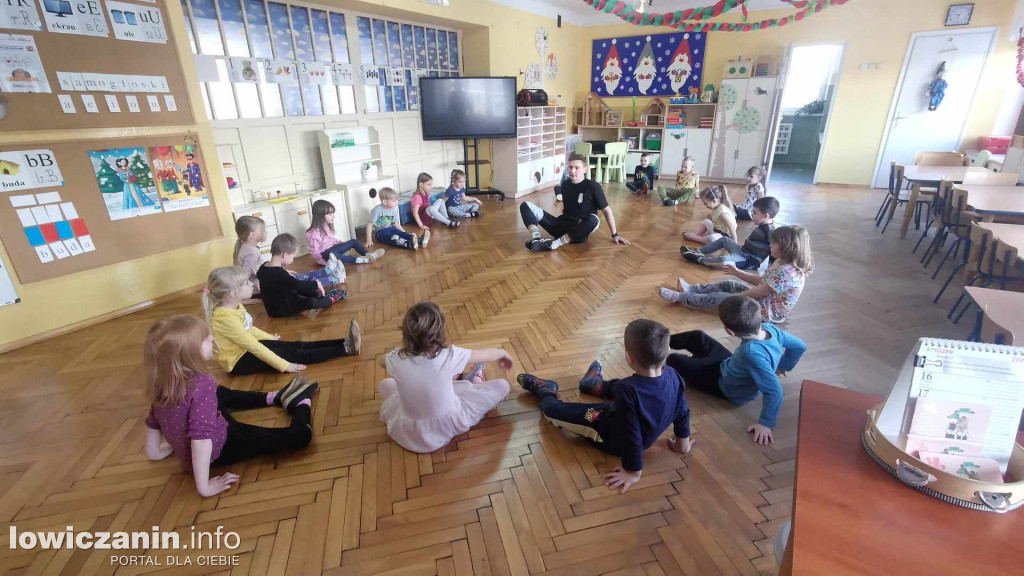  Warsztaty breakdance w Przedszkolu Pszczółka Maja