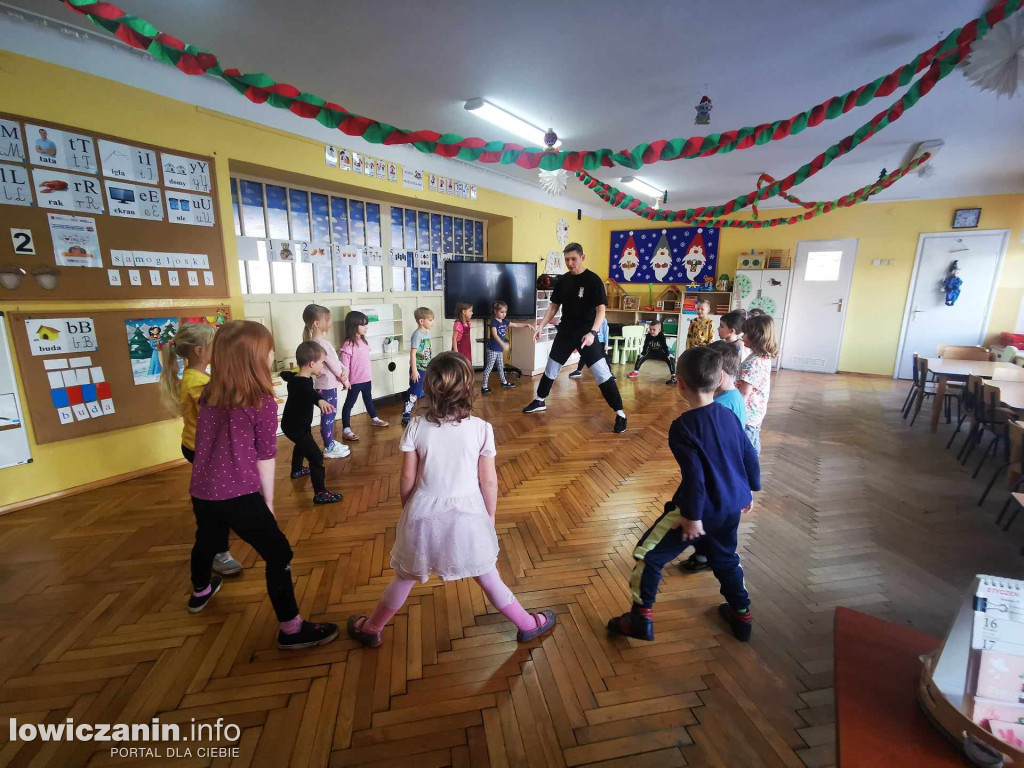  Warsztaty breakdance w Przedszkolu Pszczółka Maja