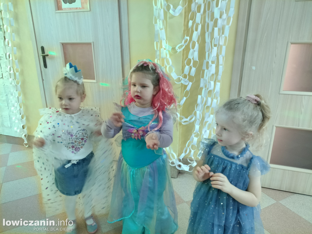 Karnawałowa zabawa w przedszkolu „Pod Świerkami