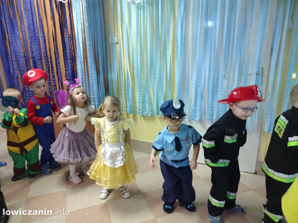 Karnawałowa zabawa w przedszkolu „Pod Świerkami