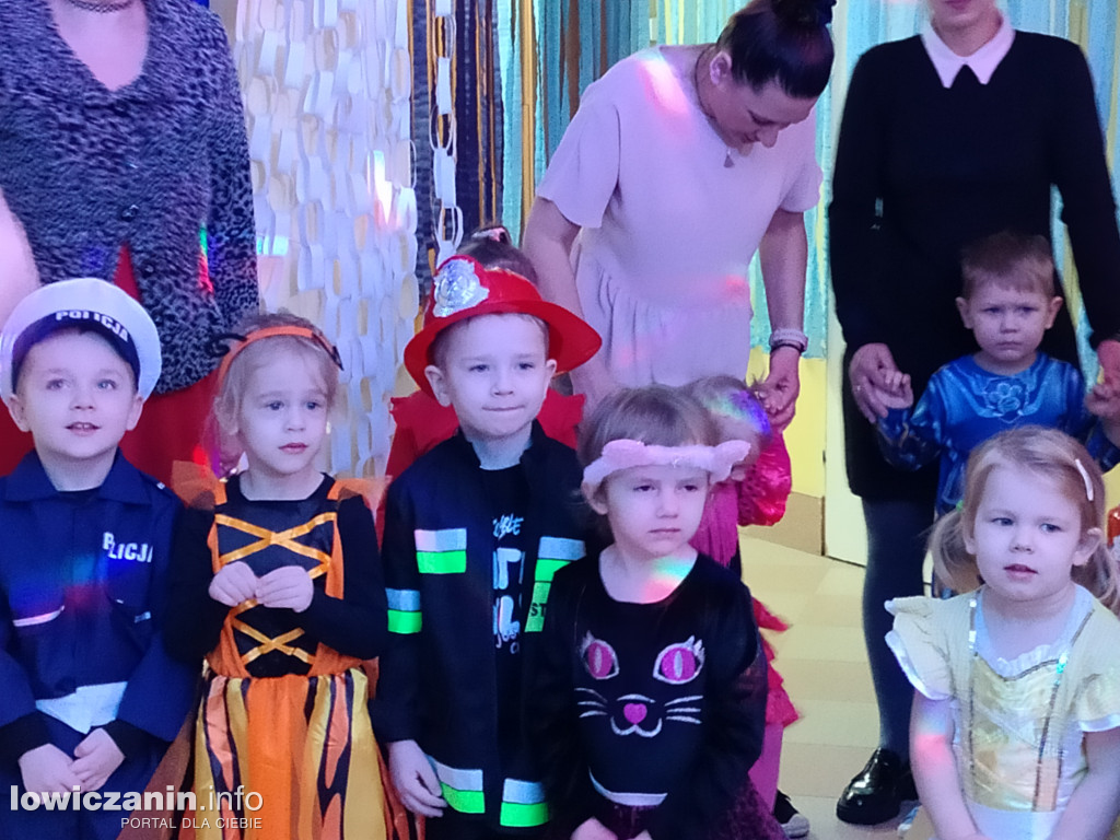 Karnawałowa zabawa w przedszkolu „Pod Świerkami