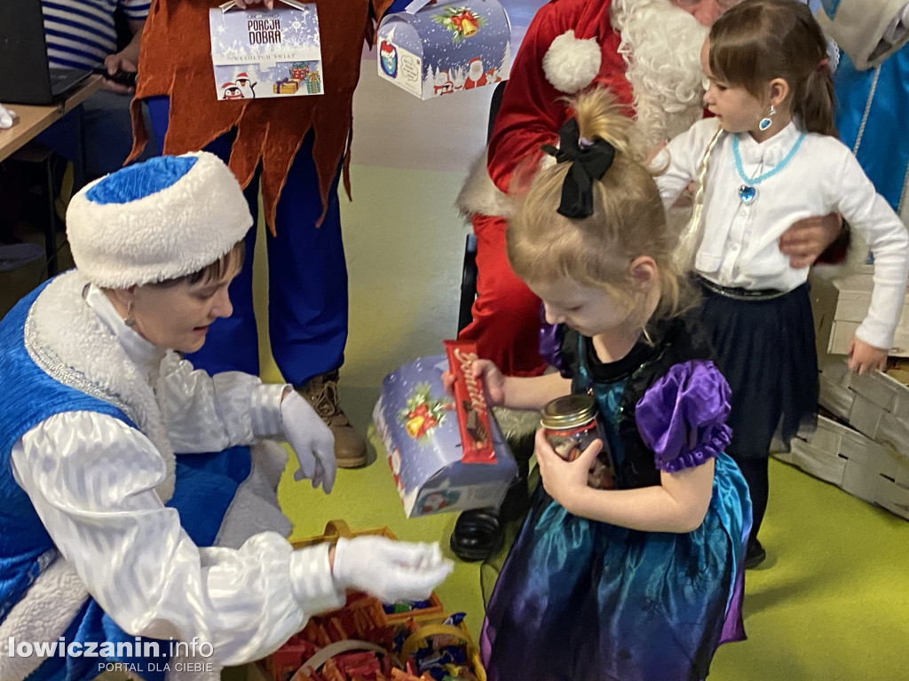 ,,Kraina Świętego Mikołaja” odwiedziła Przedszkole w Domaniewicach