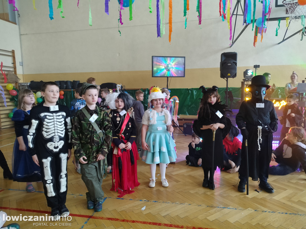 Zabawa choinkowa w SP 3 w Łowiczu