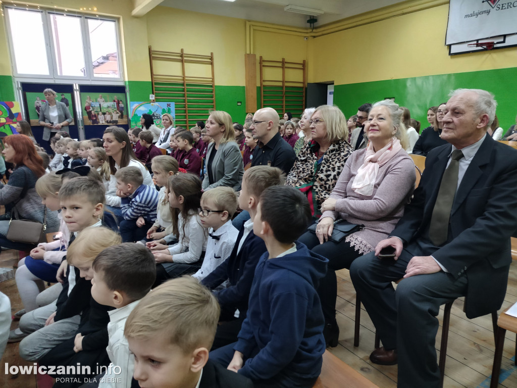 Wernisaż wystawy prac malarskich „Malujemy sercem III” w Popowie