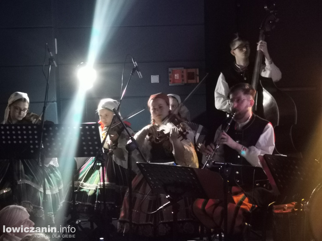 Noworoczny koncert zespołu Koderki w Łowiczu