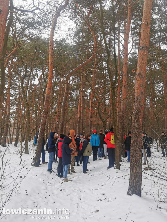 Wędrowali szlakami lasku miejskiego w Łowiczu
